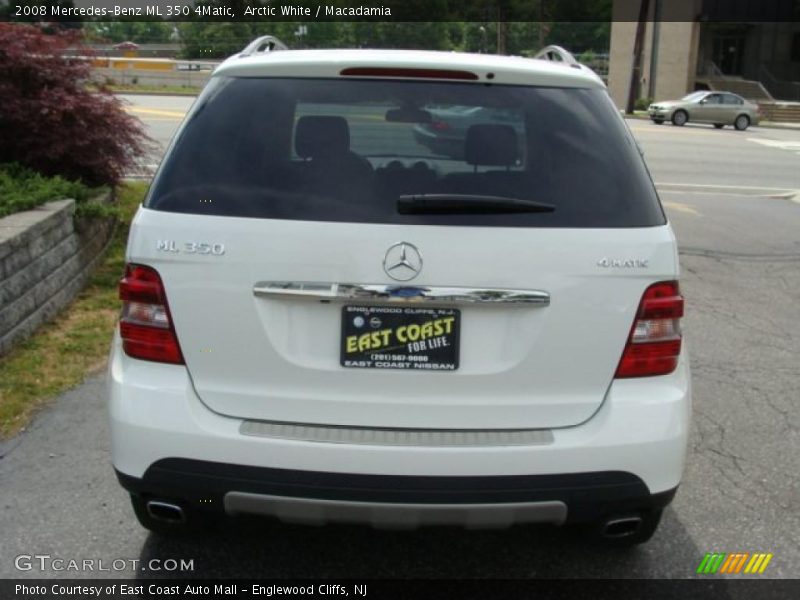 Arctic White / Macadamia 2008 Mercedes-Benz ML 350 4Matic