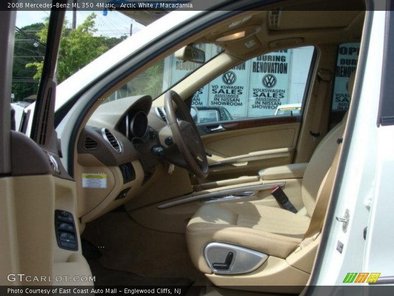 Arctic White / Macadamia 2008 Mercedes-Benz ML 350 4Matic