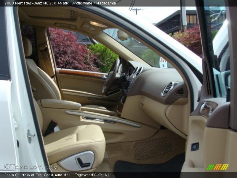 Arctic White / Macadamia 2008 Mercedes-Benz ML 350 4Matic