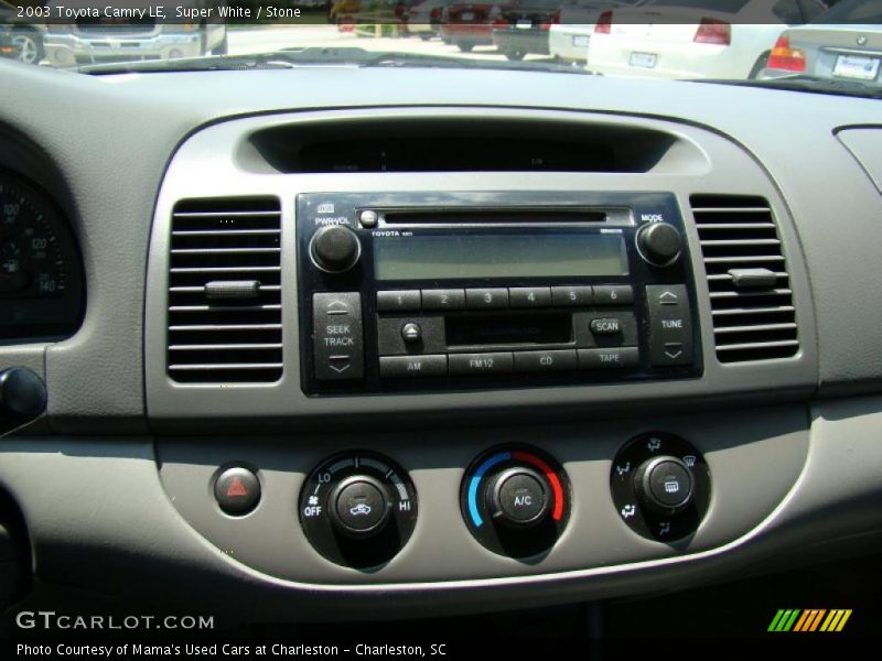 Super White / Stone 2003 Toyota Camry LE