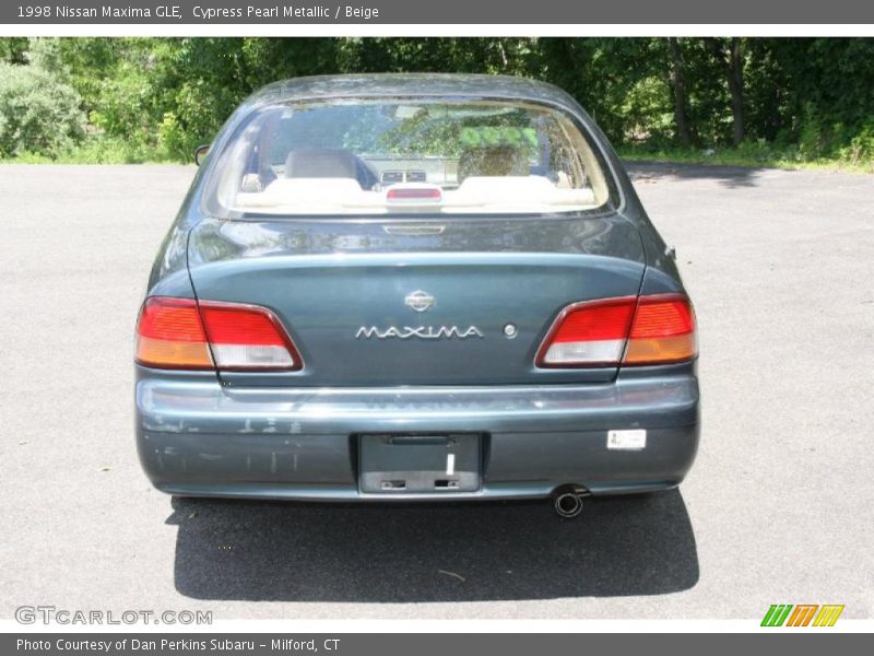 Cypress Pearl Metallic / Beige 1998 Nissan Maxima GLE