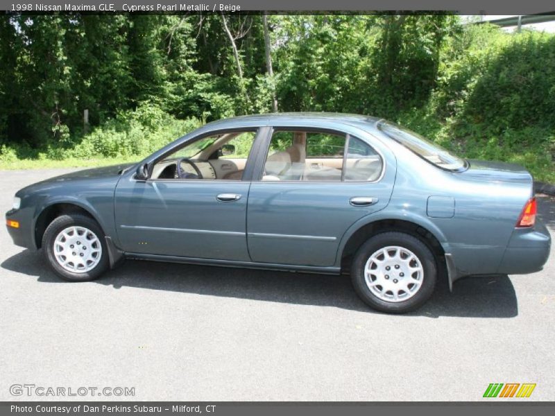Cypress Pearl Metallic / Beige 1998 Nissan Maxima GLE