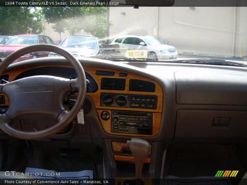 Dark Emerald Pearl / Beige 1994 Toyota Camry XLE V6 Sedan