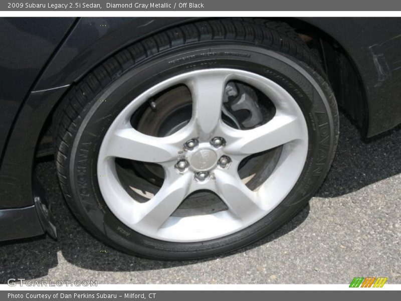 Diamond Gray Metallic / Off Black 2009 Subaru Legacy 2.5i Sedan
