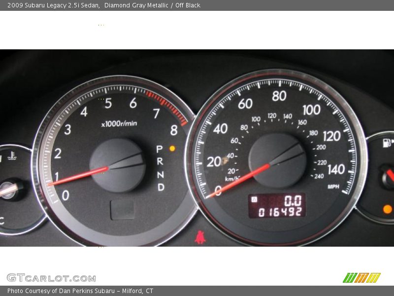Diamond Gray Metallic / Off Black 2009 Subaru Legacy 2.5i Sedan