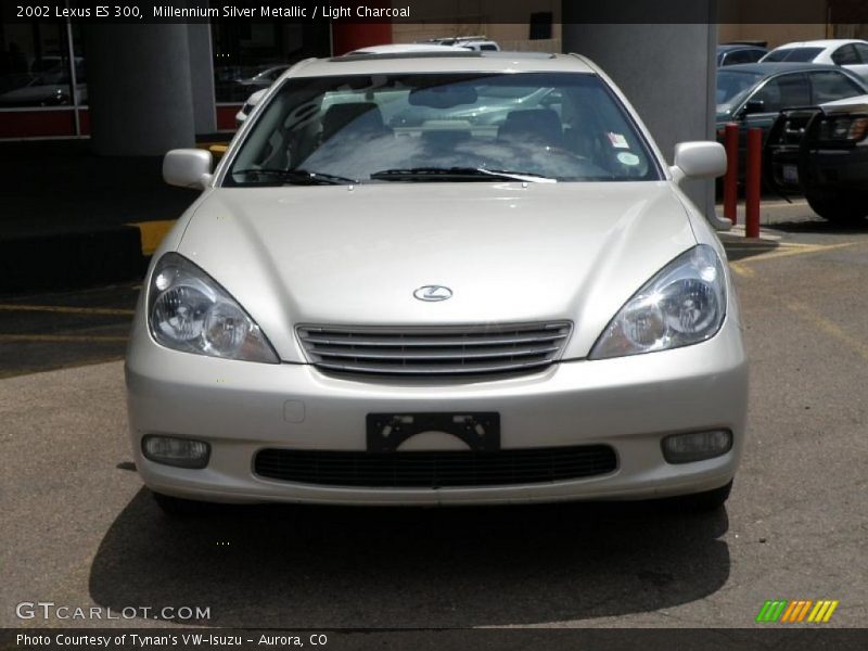 Millennium Silver Metallic / Light Charcoal 2002 Lexus ES 300