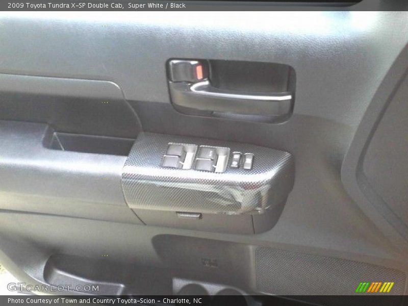 Super White / Black 2009 Toyota Tundra X-SP Double Cab