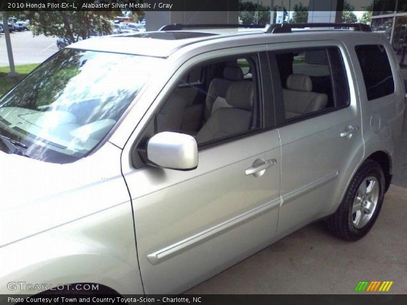 Alabaster Silver Metallic / Gray 2010 Honda Pilot EX-L