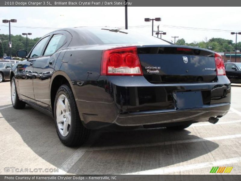 Brilliant Black Crystal Pearl / Dark Slate Gray 2010 Dodge Charger 3.5L