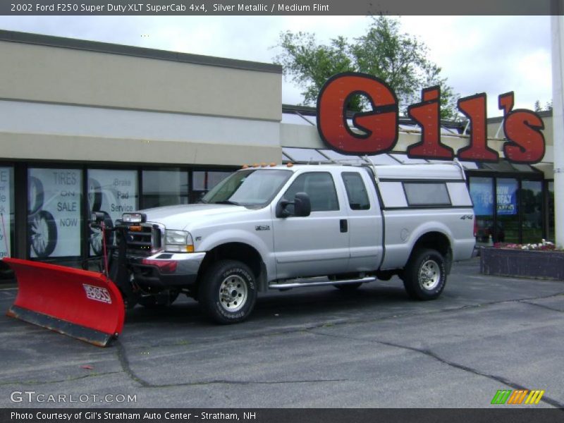 Silver Metallic / Medium Flint 2002 Ford F250 Super Duty XLT SuperCab 4x4