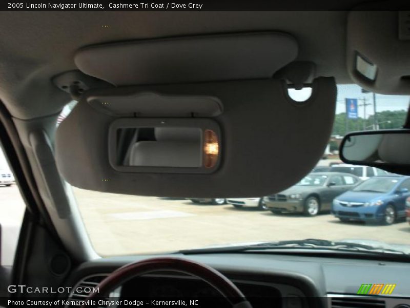 Cashmere Tri Coat / Dove Grey 2005 Lincoln Navigator Ultimate