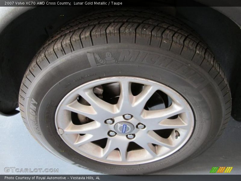 Lunar Gold Metallic / Taupe 2007 Volvo XC70 AWD Cross Country