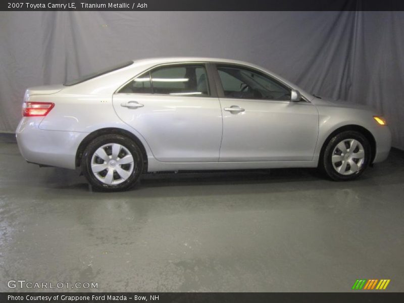 Titanium Metallic / Ash 2007 Toyota Camry LE