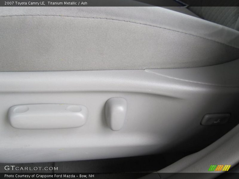 Titanium Metallic / Ash 2007 Toyota Camry LE