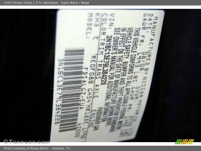 Super Black / Beige 2009 Nissan Versa 1.8 SL Hatchback