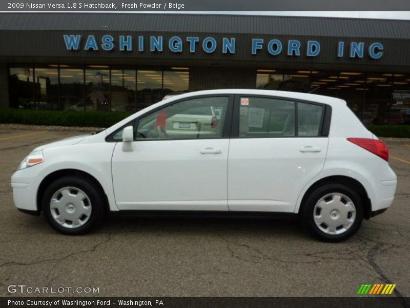 Fresh Powder / Beige 2009 Nissan Versa 1.8 S Hatchback