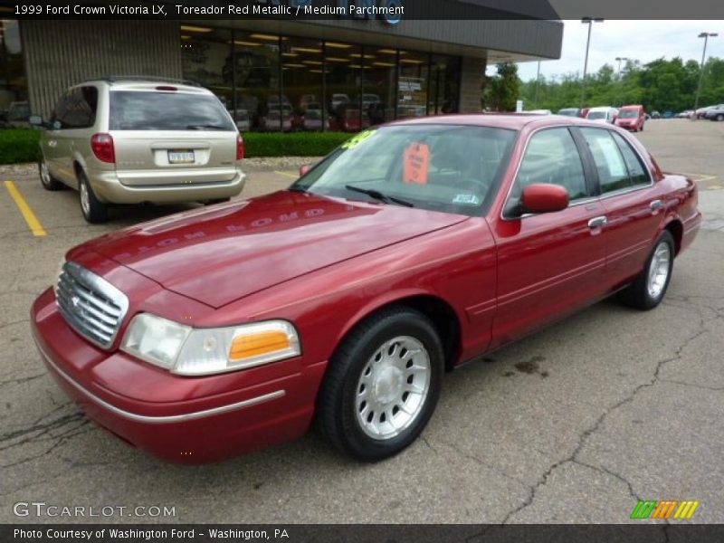 Toreador Red Metallic / Medium Parchment 1999 Ford Crown Victoria LX