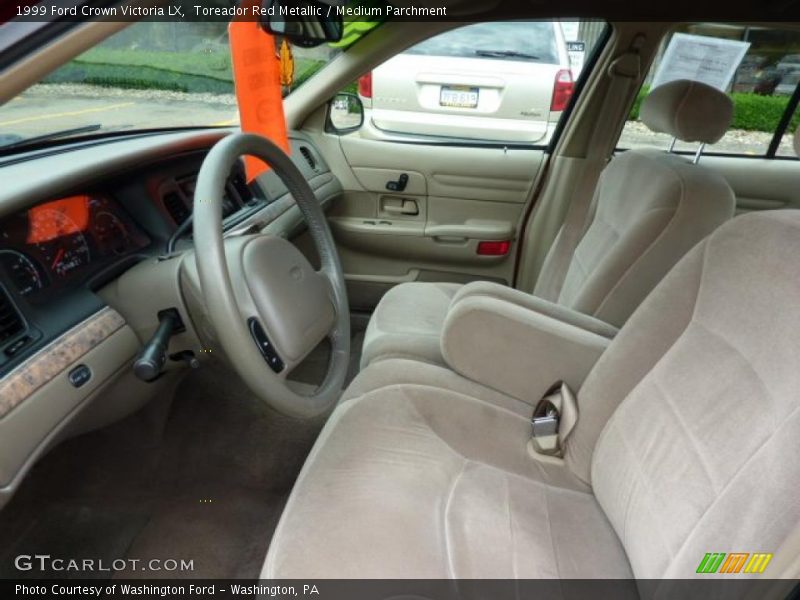 Toreador Red Metallic / Medium Parchment 1999 Ford Crown Victoria LX