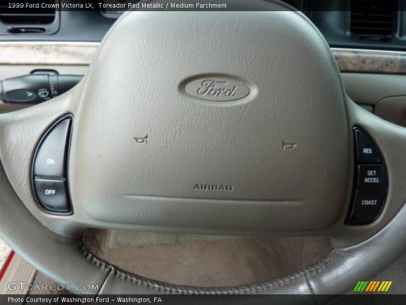 Toreador Red Metallic / Medium Parchment 1999 Ford Crown Victoria LX