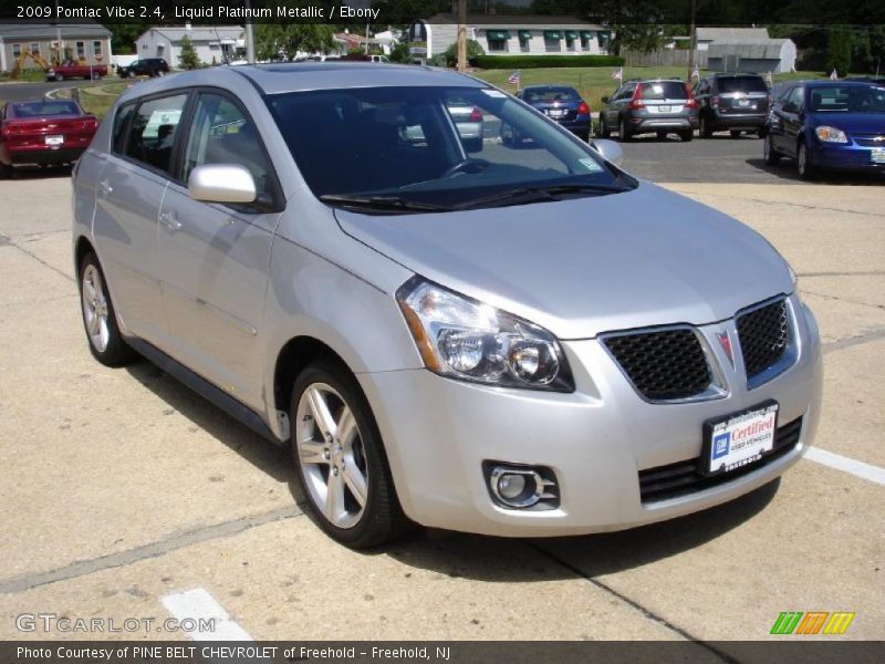 Liquid Platinum Metallic / Ebony 2009 Pontiac Vibe 2.4