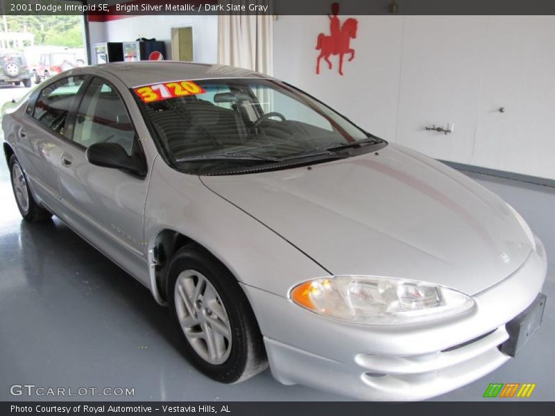 Bright Silver Metallic / Dark Slate Gray 2001 Dodge Intrepid SE