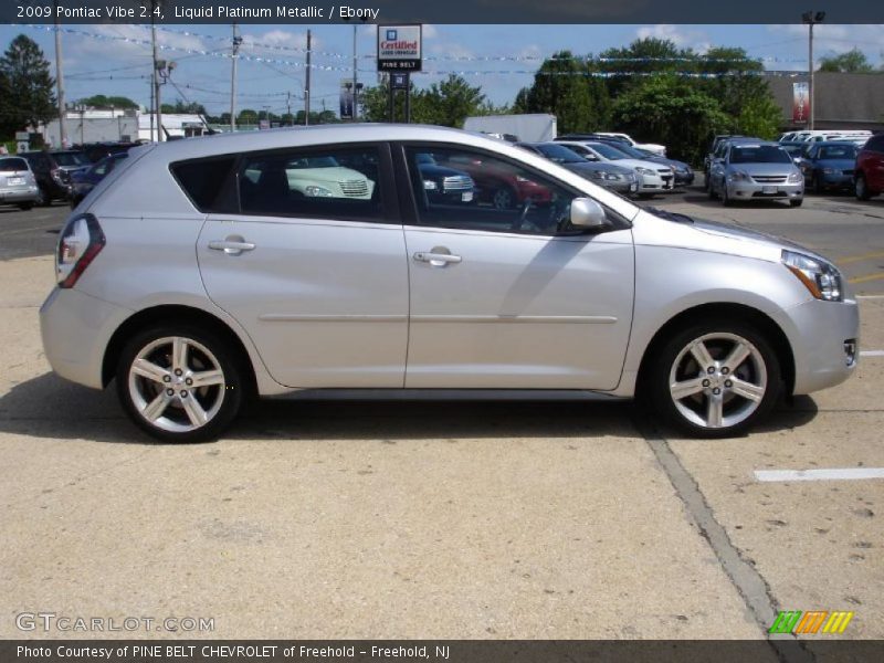 Liquid Platinum Metallic / Ebony 2009 Pontiac Vibe 2.4