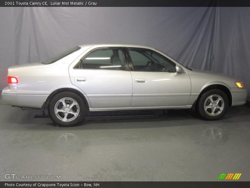 Lunar Mist Metallic / Gray 2001 Toyota Camry CE