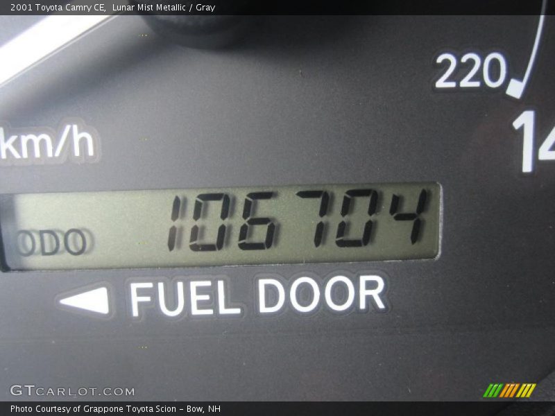 Lunar Mist Metallic / Gray 2001 Toyota Camry CE