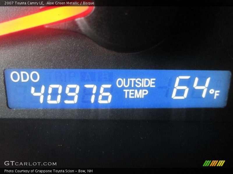 Aloe Green Metallic / Bisque 2007 Toyota Camry LE