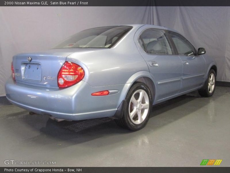 Satin Blue Pearl / Frost 2000 Nissan Maxima GLE