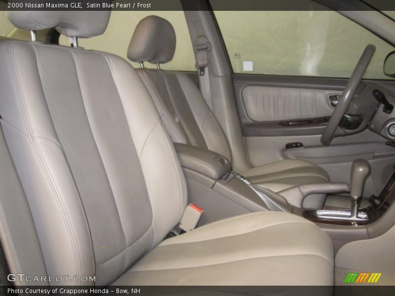 Satin Blue Pearl / Frost 2000 Nissan Maxima GLE
