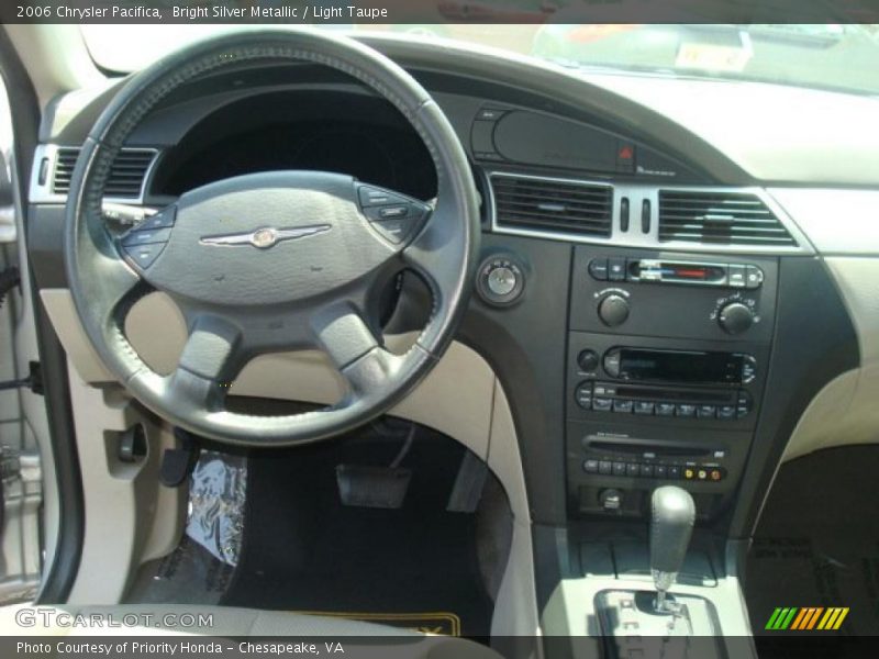 Bright Silver Metallic / Light Taupe 2006 Chrysler Pacifica