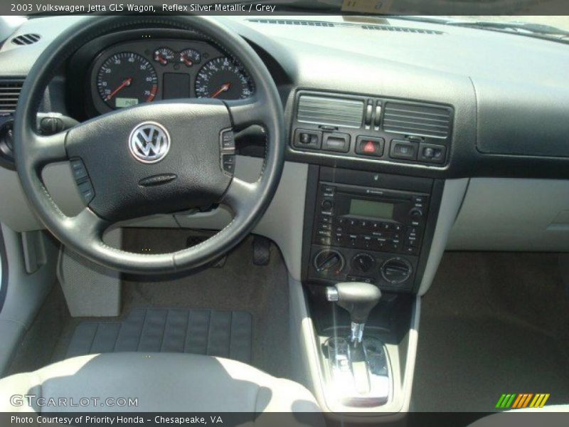 Reflex Silver Metallic / Grey 2003 Volkswagen Jetta GLS Wagon