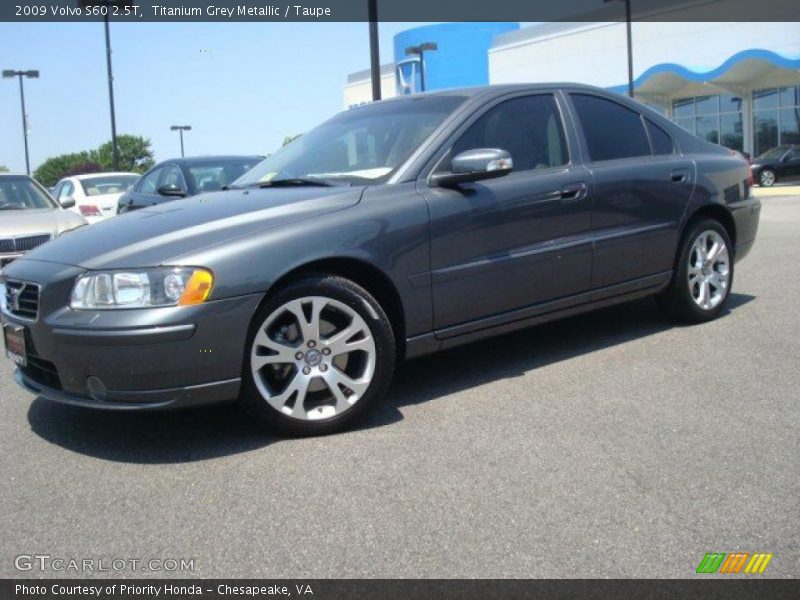 Titanium Grey Metallic / Taupe 2009 Volvo S60 2.5T