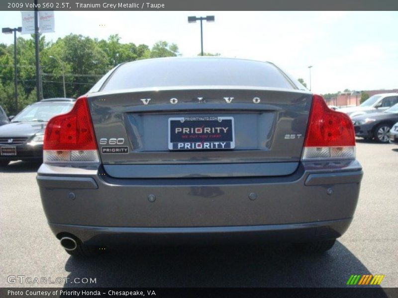 Titanium Grey Metallic / Taupe 2009 Volvo S60 2.5T
