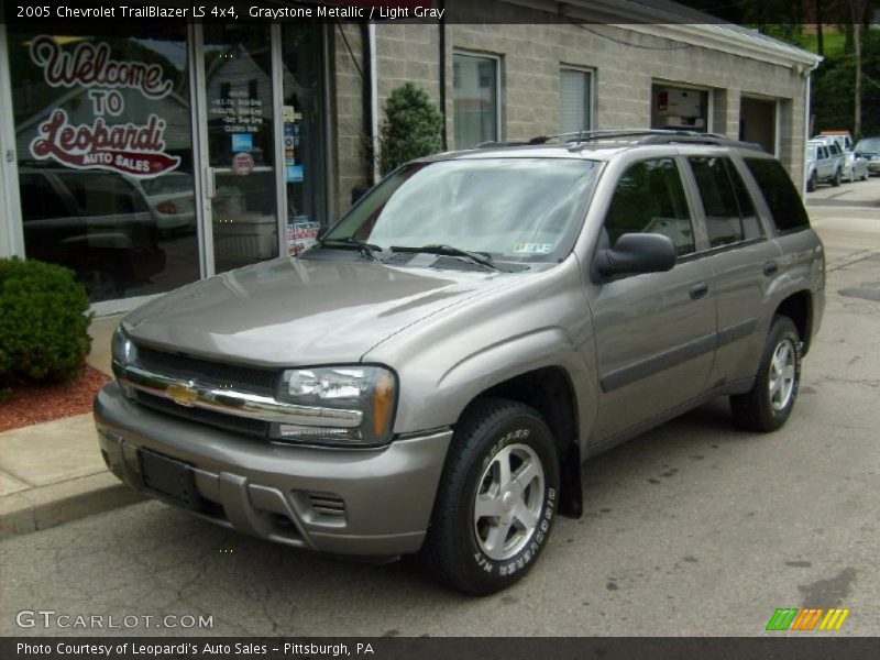 Graystone Metallic / Light Gray 2005 Chevrolet TrailBlazer LS 4x4