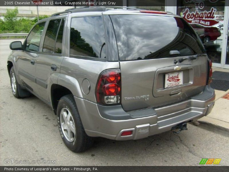 Graystone Metallic / Light Gray 2005 Chevrolet TrailBlazer LS 4x4
