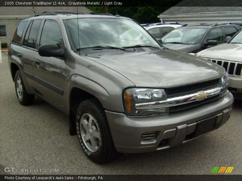 Graystone Metallic / Light Gray 2005 Chevrolet TrailBlazer LS 4x4