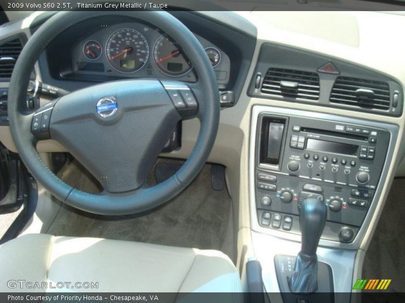 Titanium Grey Metallic / Taupe 2009 Volvo S60 2.5T