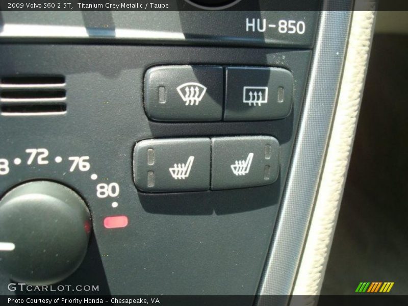 Titanium Grey Metallic / Taupe 2009 Volvo S60 2.5T