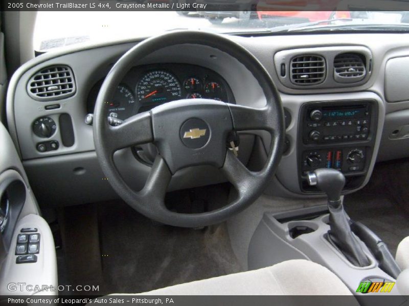 Graystone Metallic / Light Gray 2005 Chevrolet TrailBlazer LS 4x4