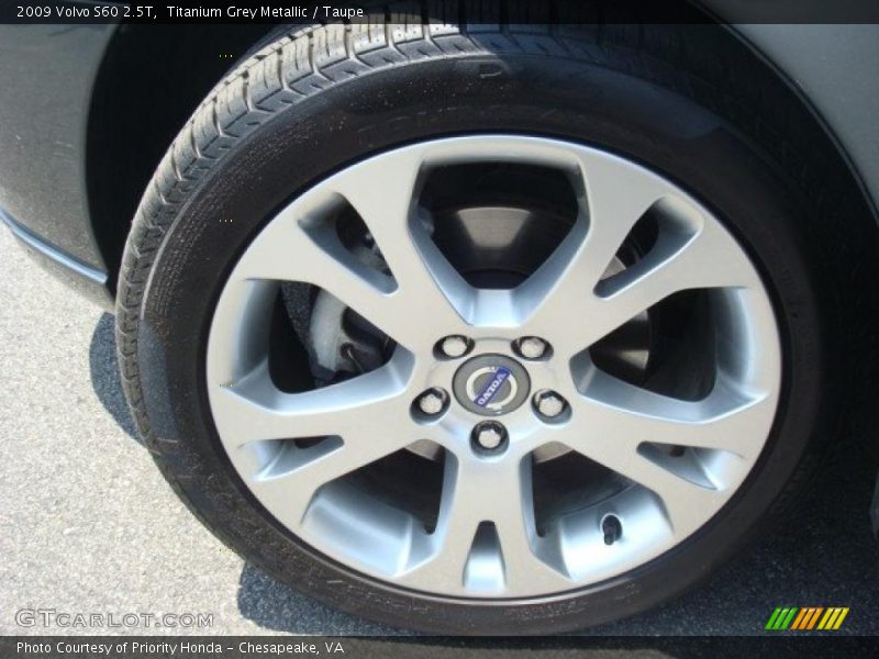 Titanium Grey Metallic / Taupe 2009 Volvo S60 2.5T