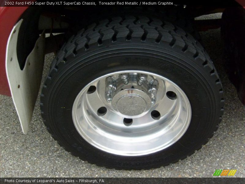 Toreador Red Metallic / Medium Graphite 2002 Ford F450 Super Duty XLT SuperCab Chassis