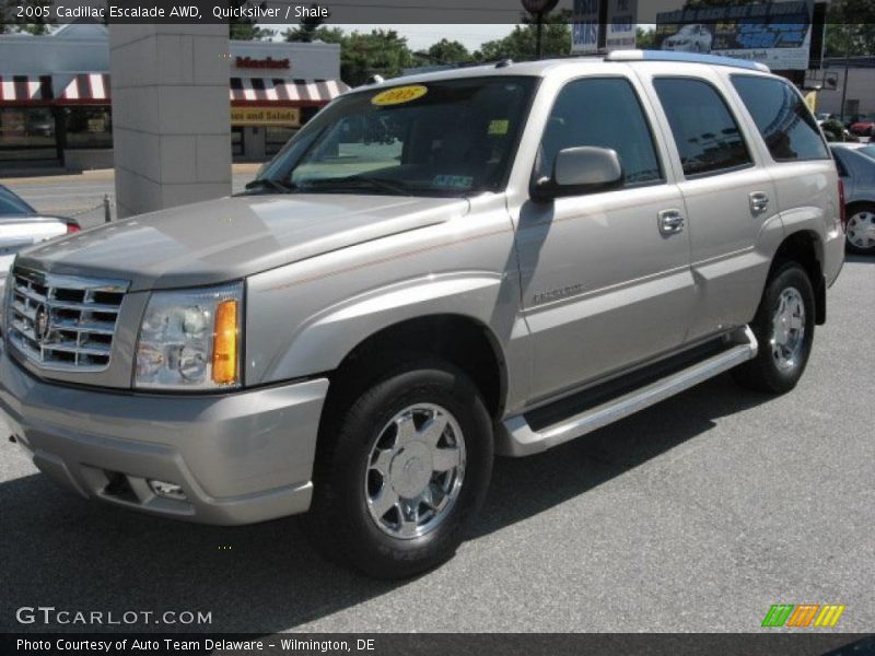 Quicksilver / Shale 2005 Cadillac Escalade AWD