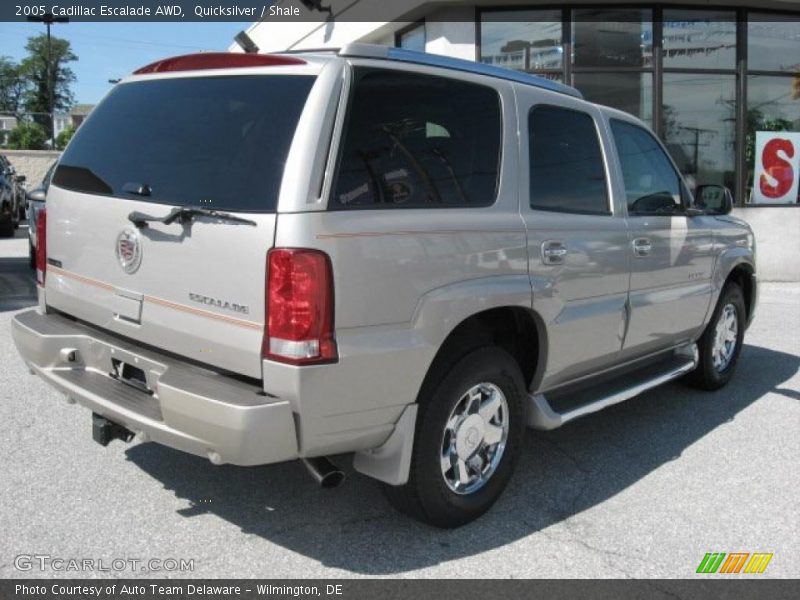 Quicksilver / Shale 2005 Cadillac Escalade AWD