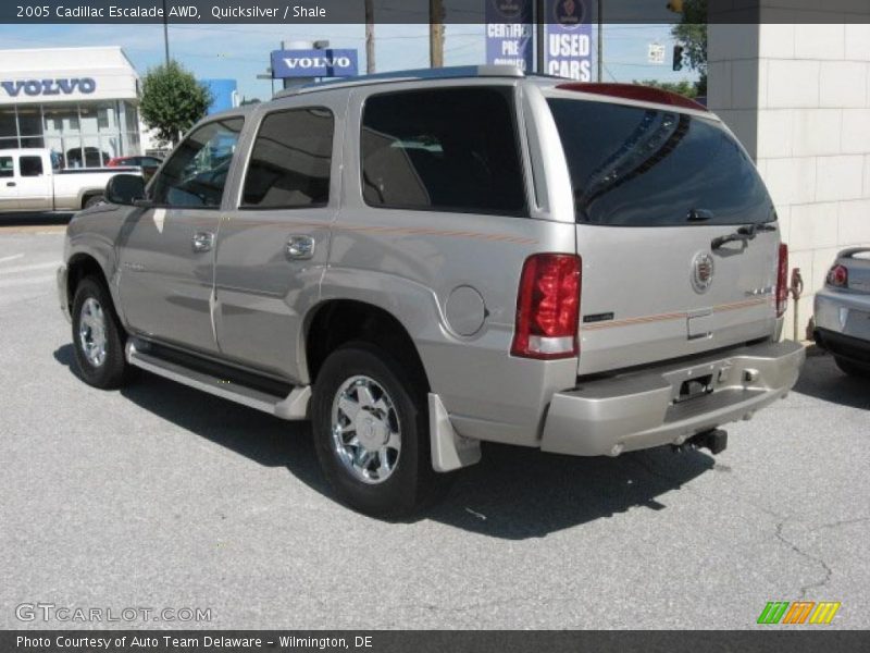 Quicksilver / Shale 2005 Cadillac Escalade AWD