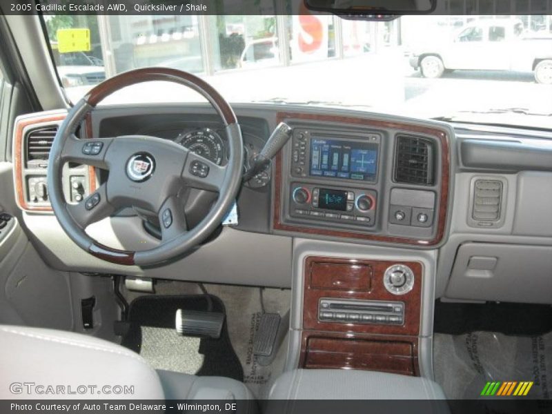 Quicksilver / Shale 2005 Cadillac Escalade AWD