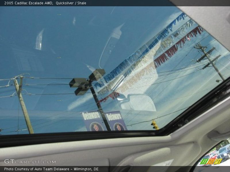Quicksilver / Shale 2005 Cadillac Escalade AWD