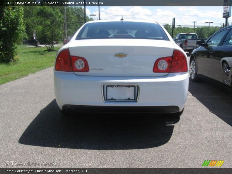 Summit White / Titanium 2010 Chevrolet Malibu LS Sedan