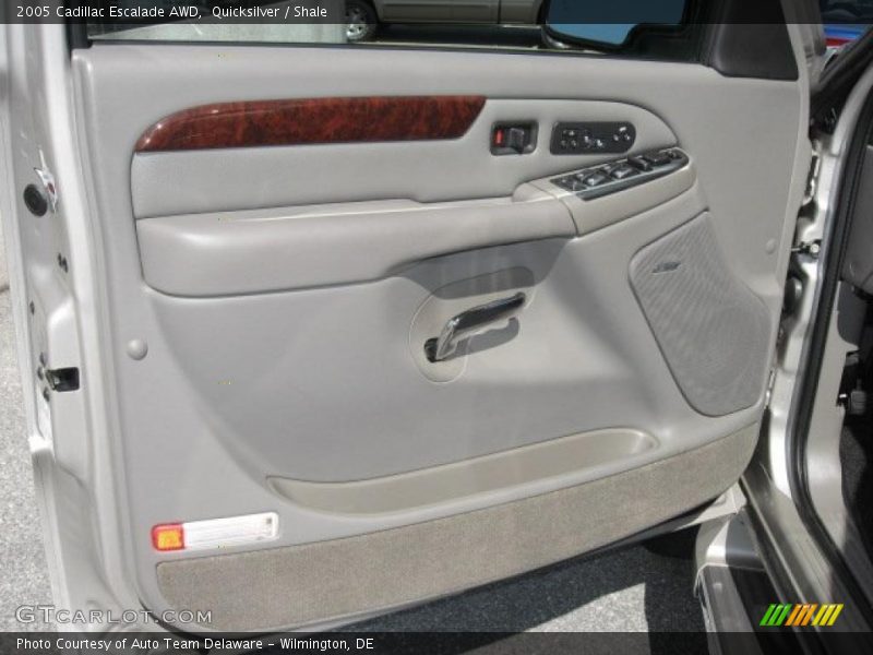 Quicksilver / Shale 2005 Cadillac Escalade AWD